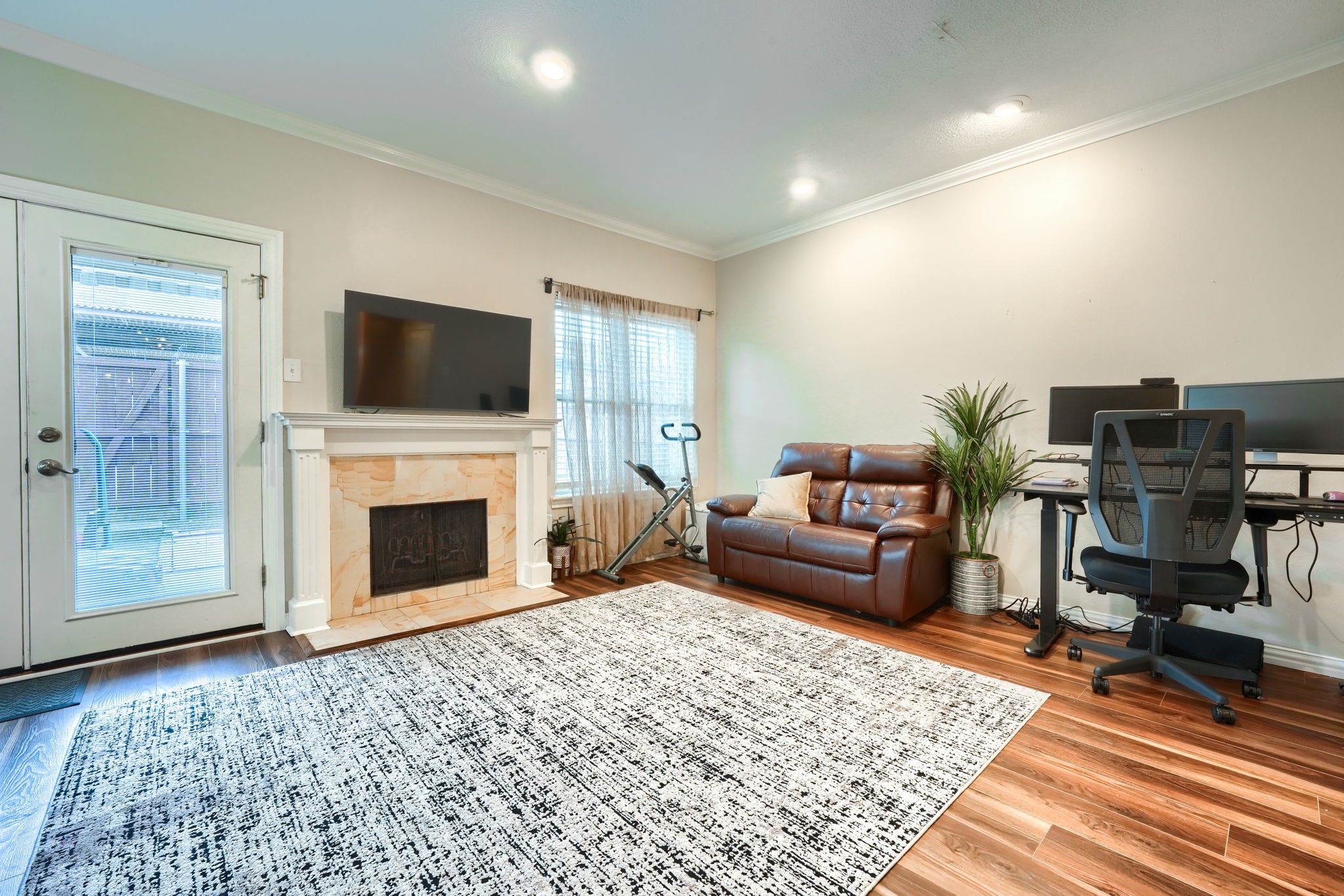 621 Trailwood Court Garland TX 75043