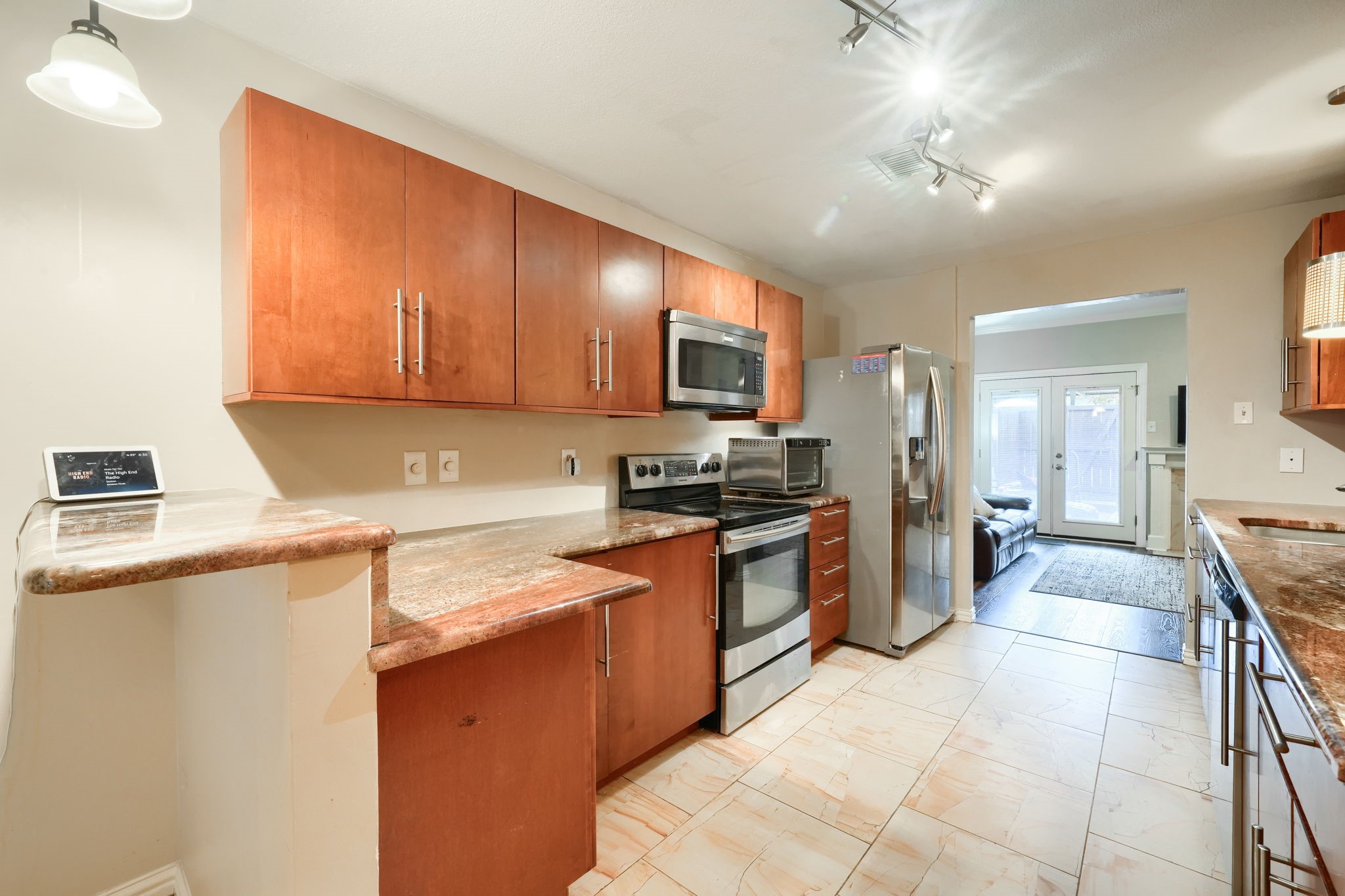 621 Trailwood Court Garland TX 75043