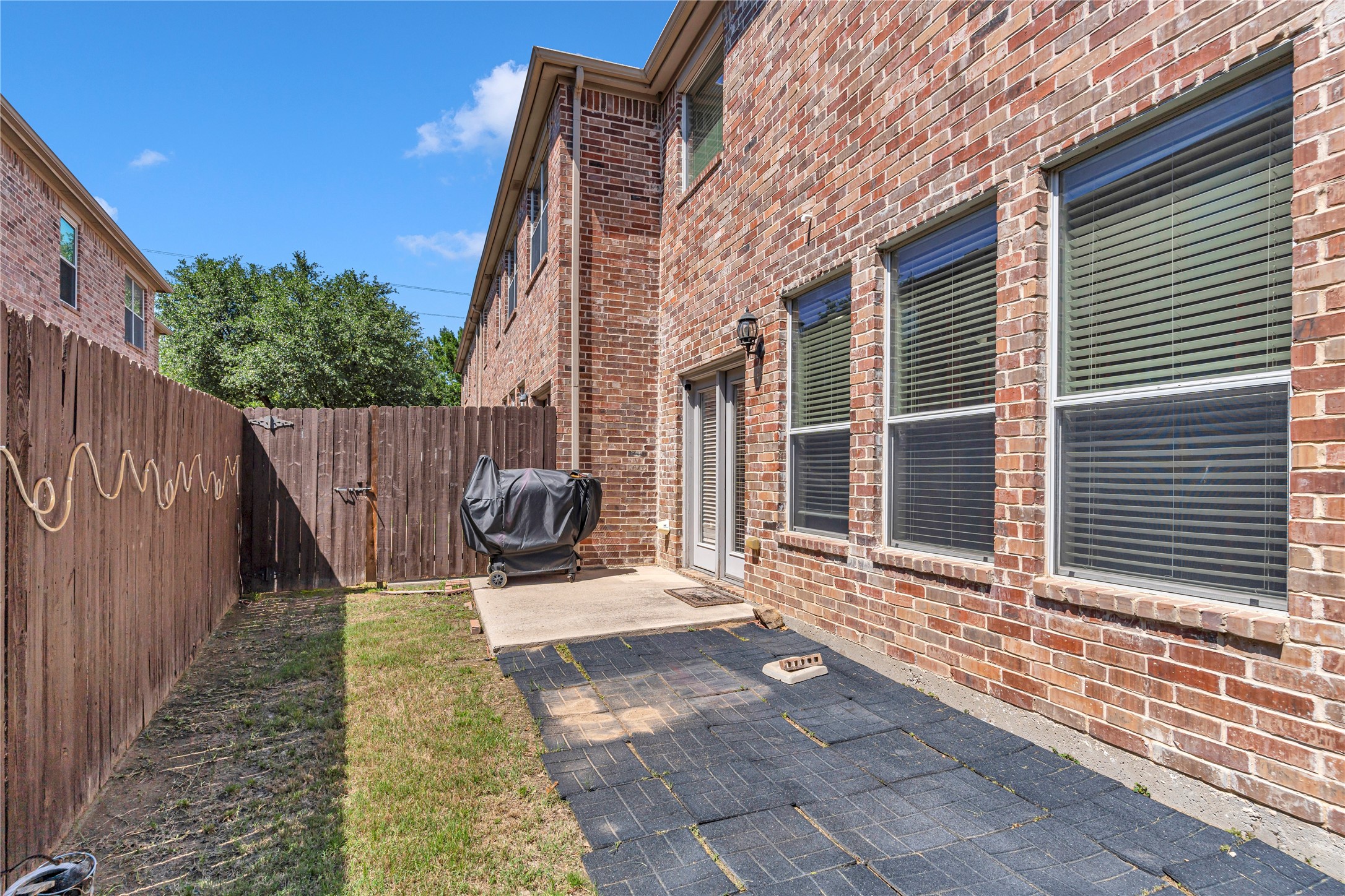 5035 Barcelona Trail Grand Prairie TX 75052