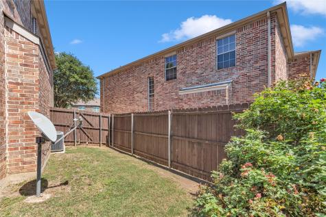 5035 Barcelona Trail Grand Prairie TX 75052