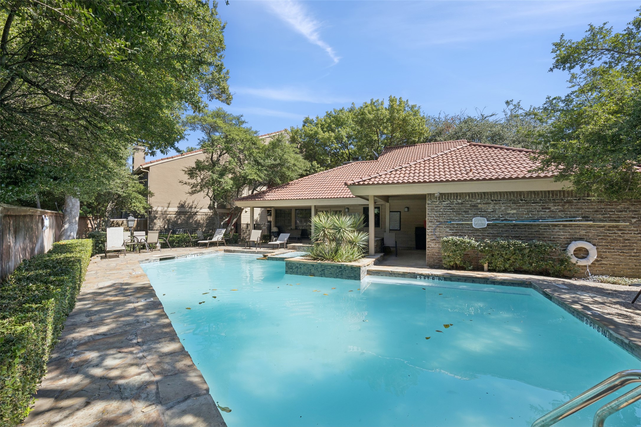 5200 Martel Avenue Dallas TX 75206