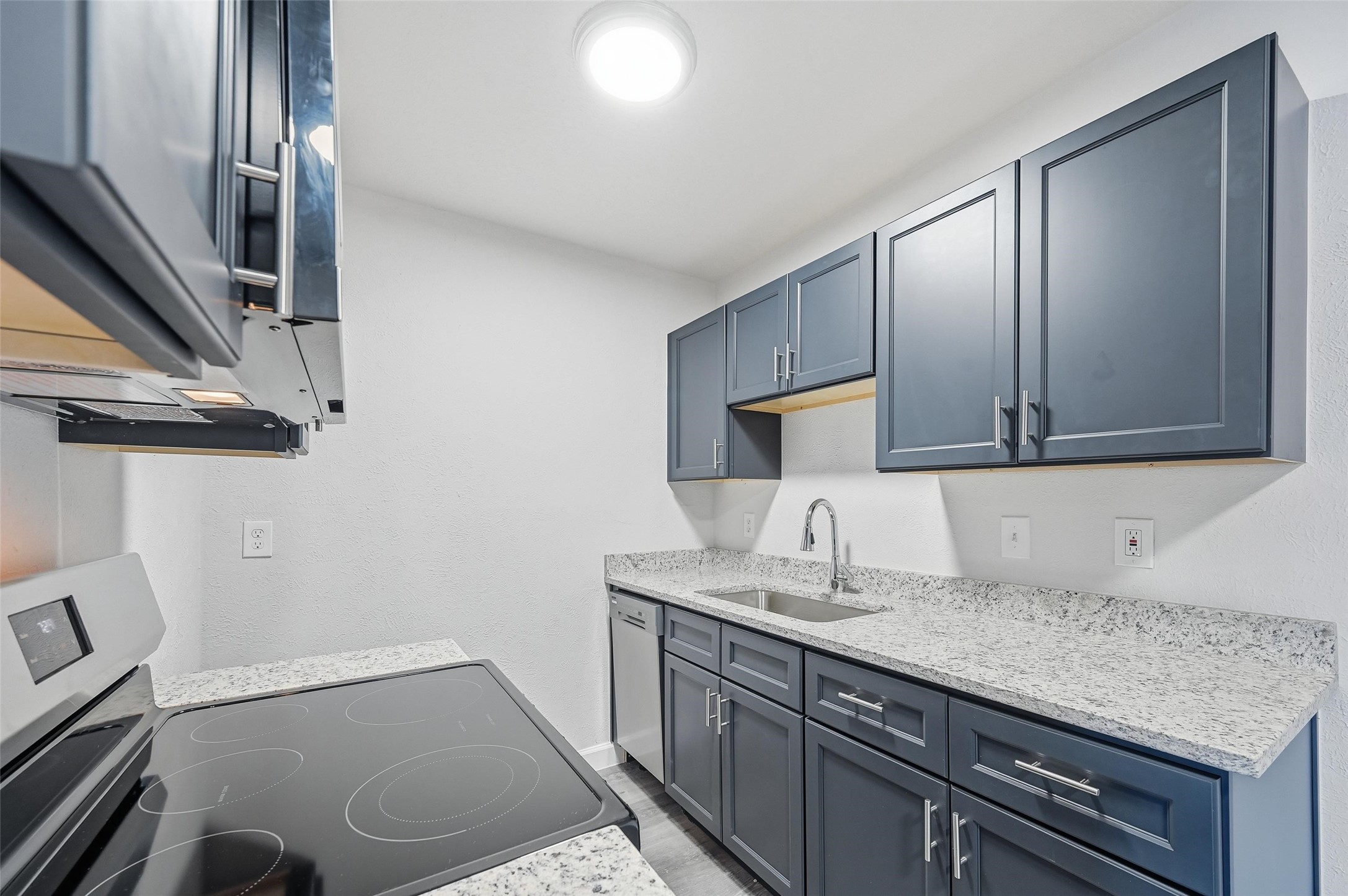4859 Cedar Springs Road Dallas TX 75219