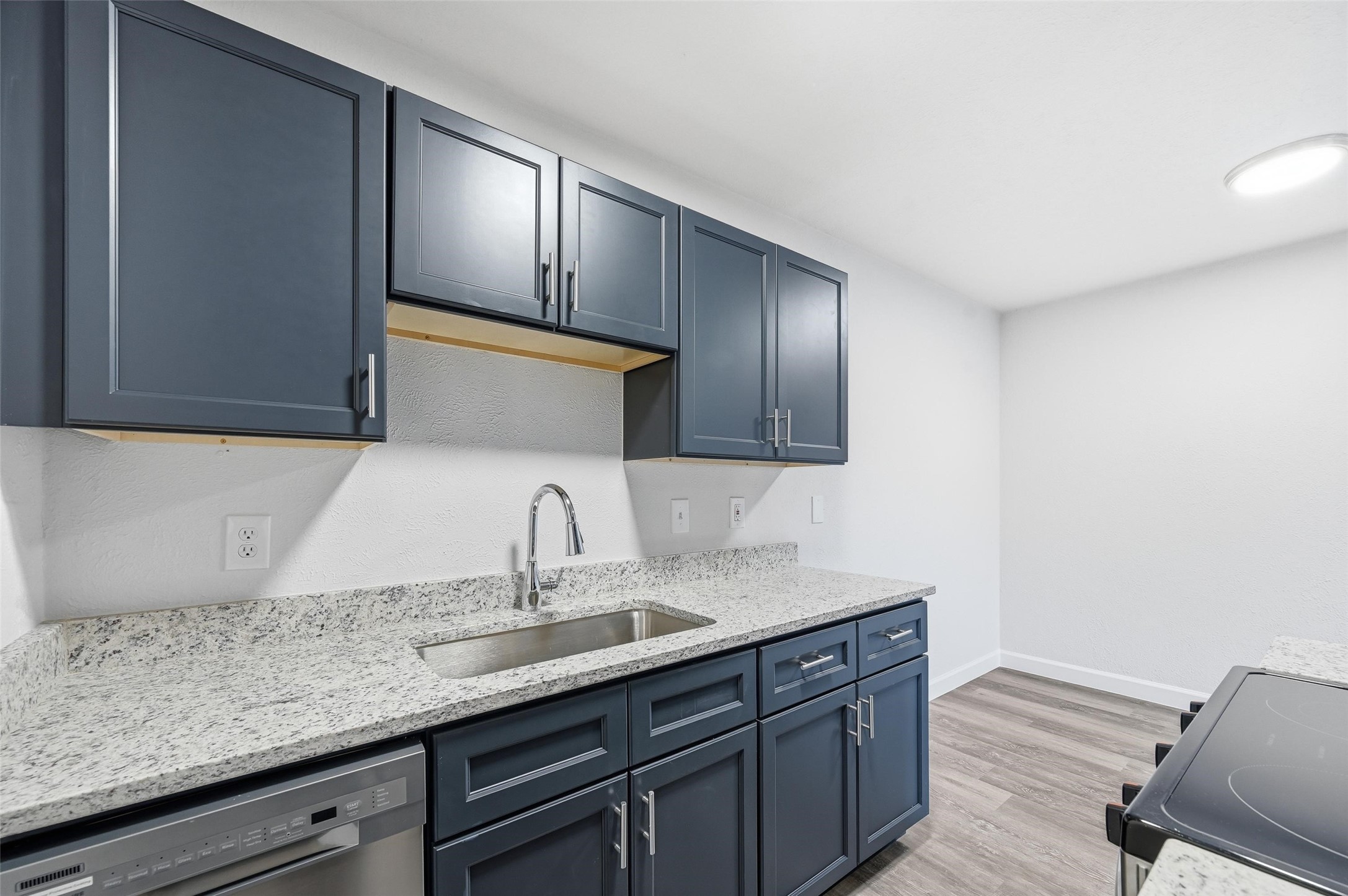 4859 Cedar Springs Road Dallas TX 75219