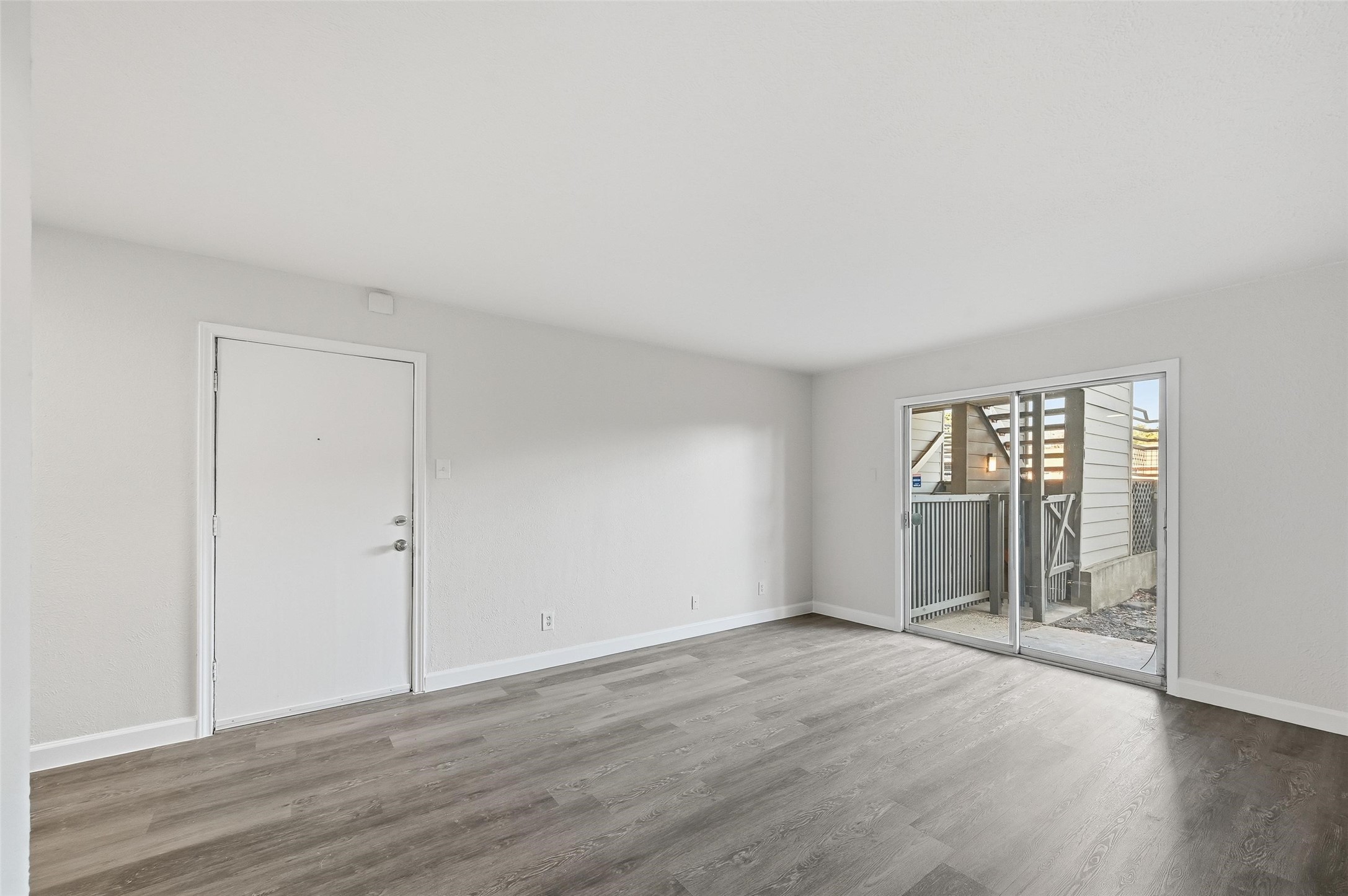 4859 Cedar Springs Road Dallas TX 75219