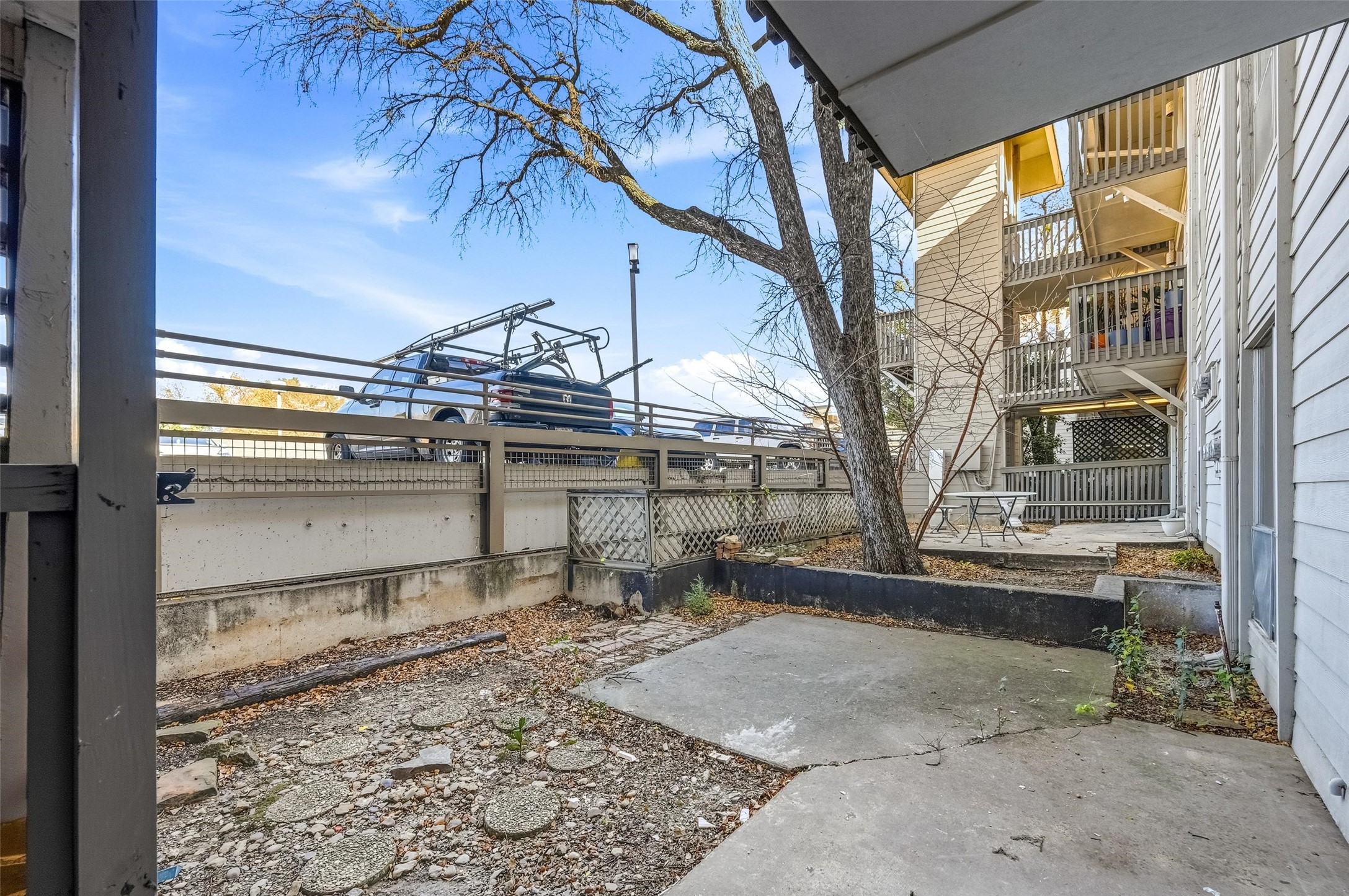 4859 Cedar Springs Road Dallas TX 75219