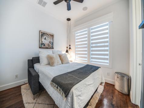 536 S Pearl Expressway Dallas TX 75201