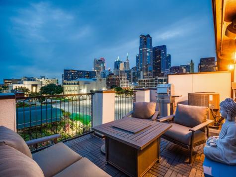 536 S Pearl Expressway Dallas TX 75201
