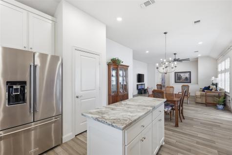 3806 Crested Eagle Way Arlington TX 76005