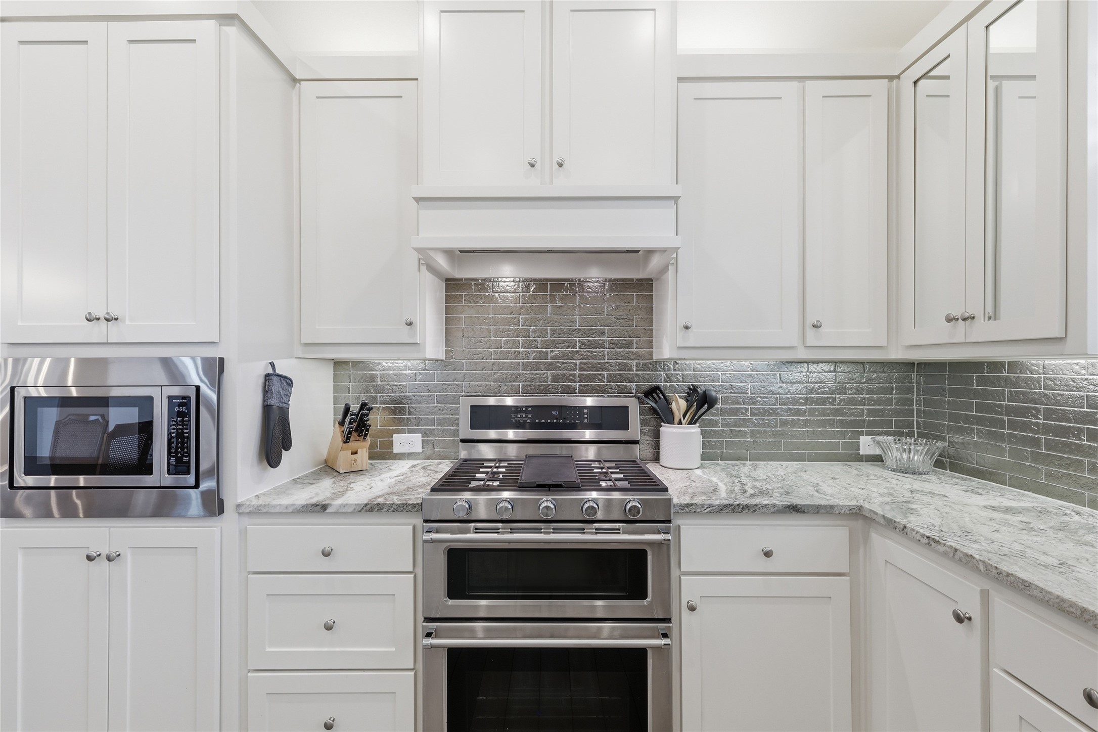 3806 Crested Eagle Way Arlington TX 76005
