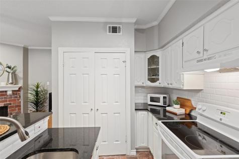 6318 Richmond Avenue Dallas TX 75214