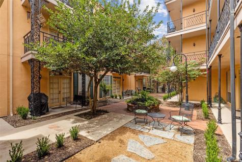 6318 Richmond Avenue Dallas TX 75214