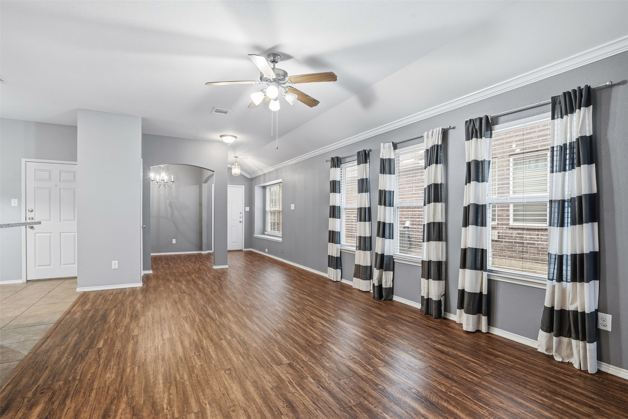 1425 Ravenwood Drive Mansfield TX 76063