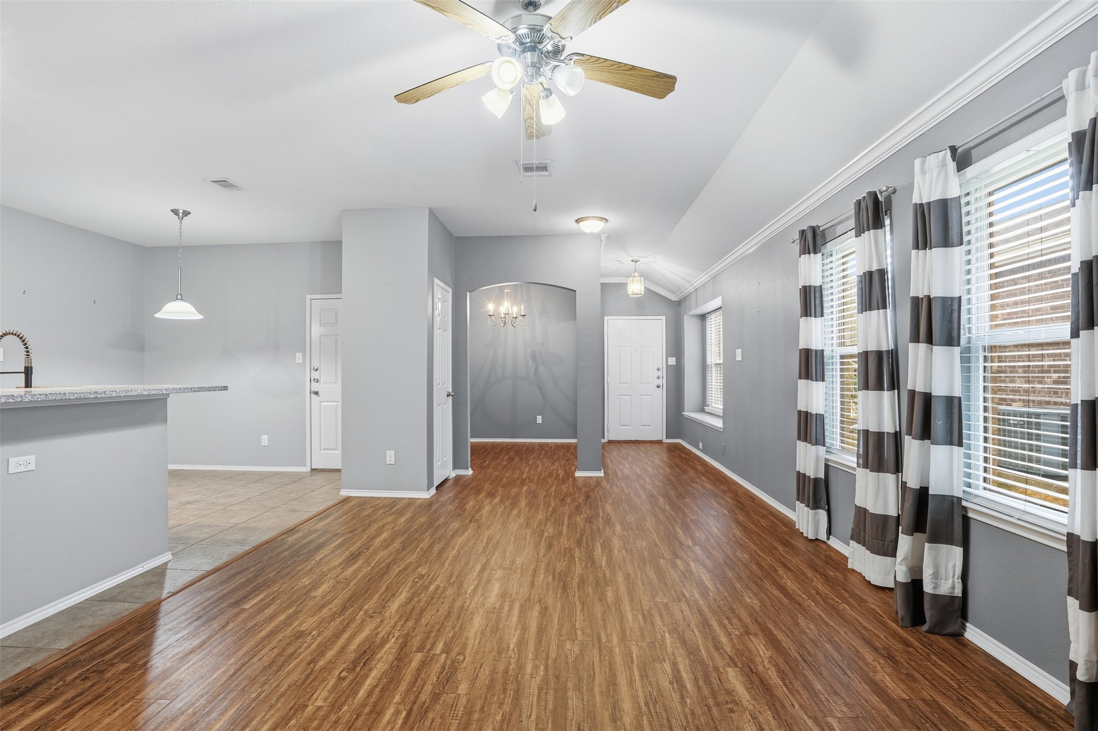 1425 Ravenwood Drive Mansfield TX 76063