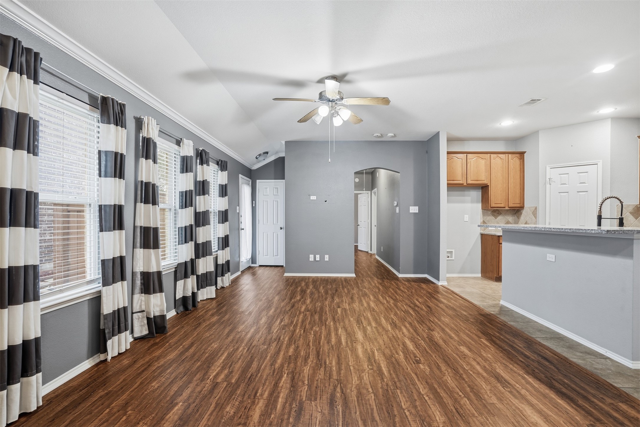 1425 Ravenwood Drive Mansfield TX 76063
