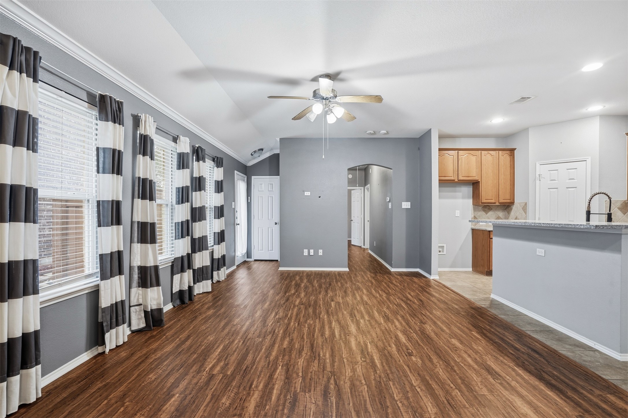 1425 Ravenwood Drive Mansfield TX 76063