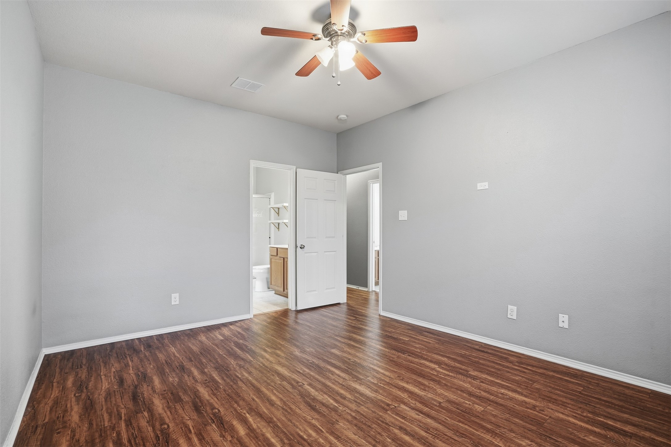 1425 Ravenwood Drive Mansfield TX 76063