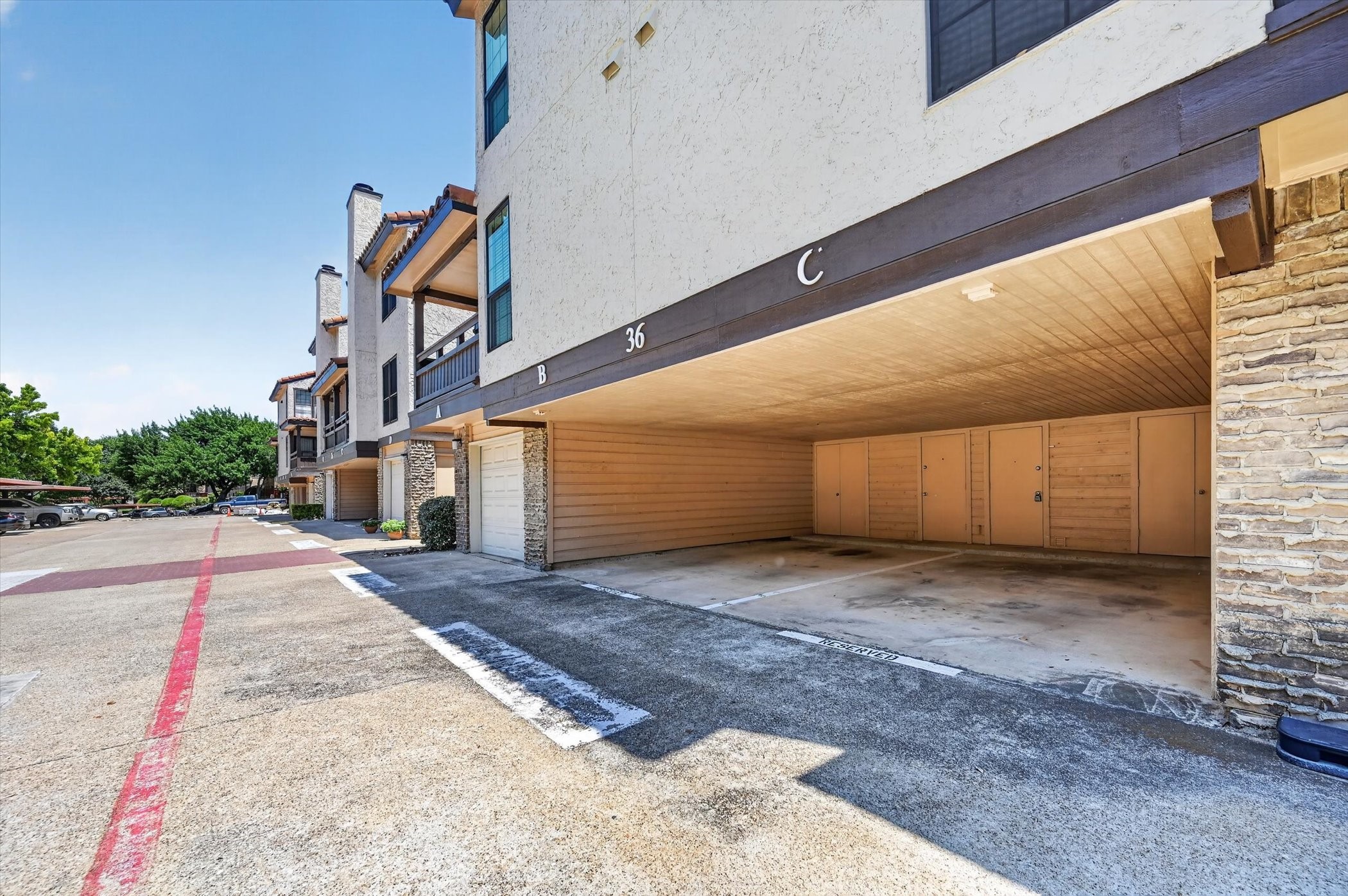 5626 Preston Oaks Road Dallas TX 75254
