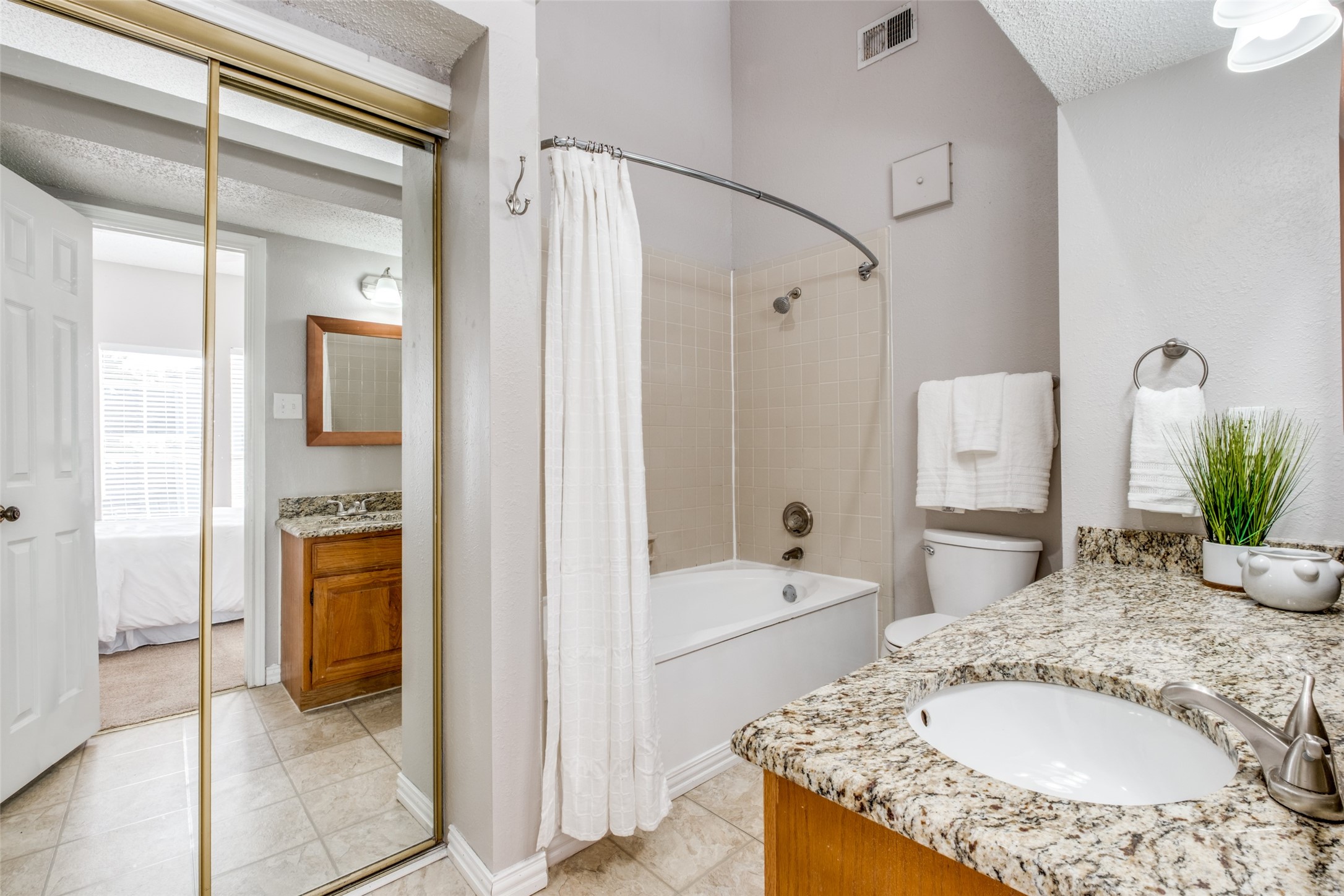 14400 Montfort Drive Dallas TX 75254