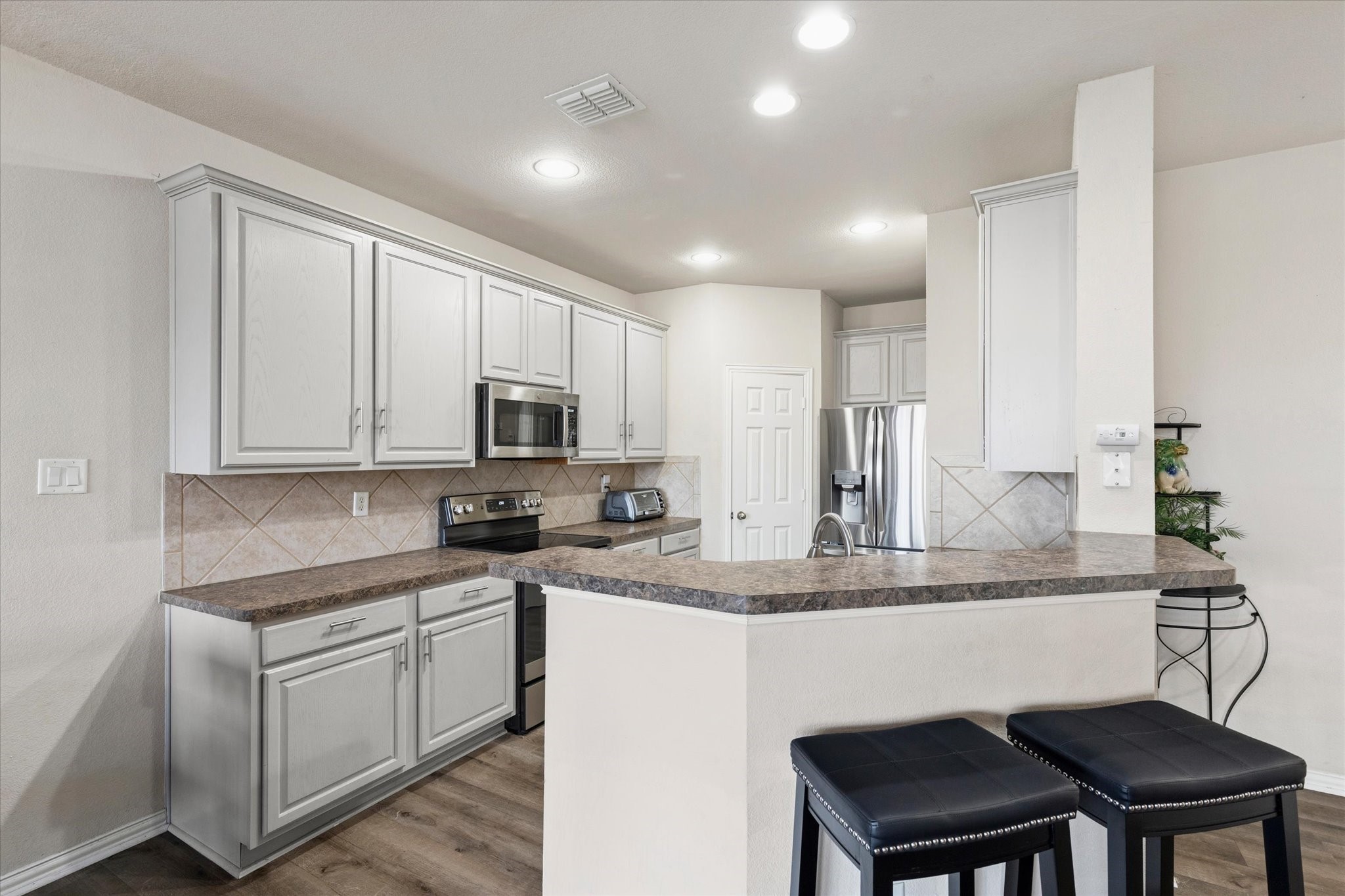 1857 Brookview Drive Carrollton TX 75007