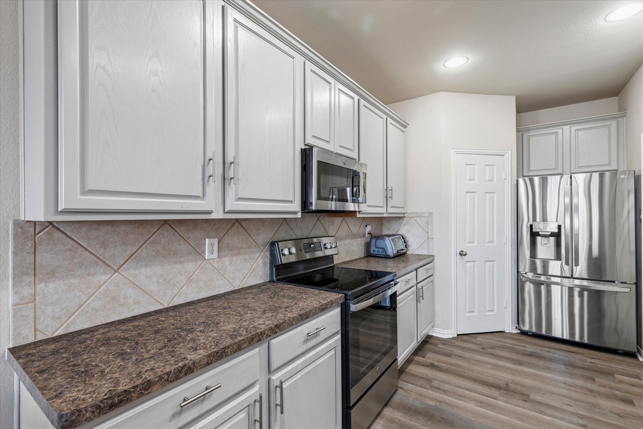 1857 Brookview Drive Carrollton TX 75007
