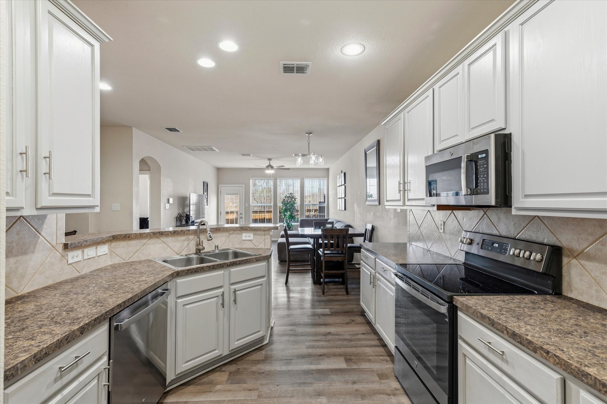 1857 Brookview Drive Carrollton TX 75007