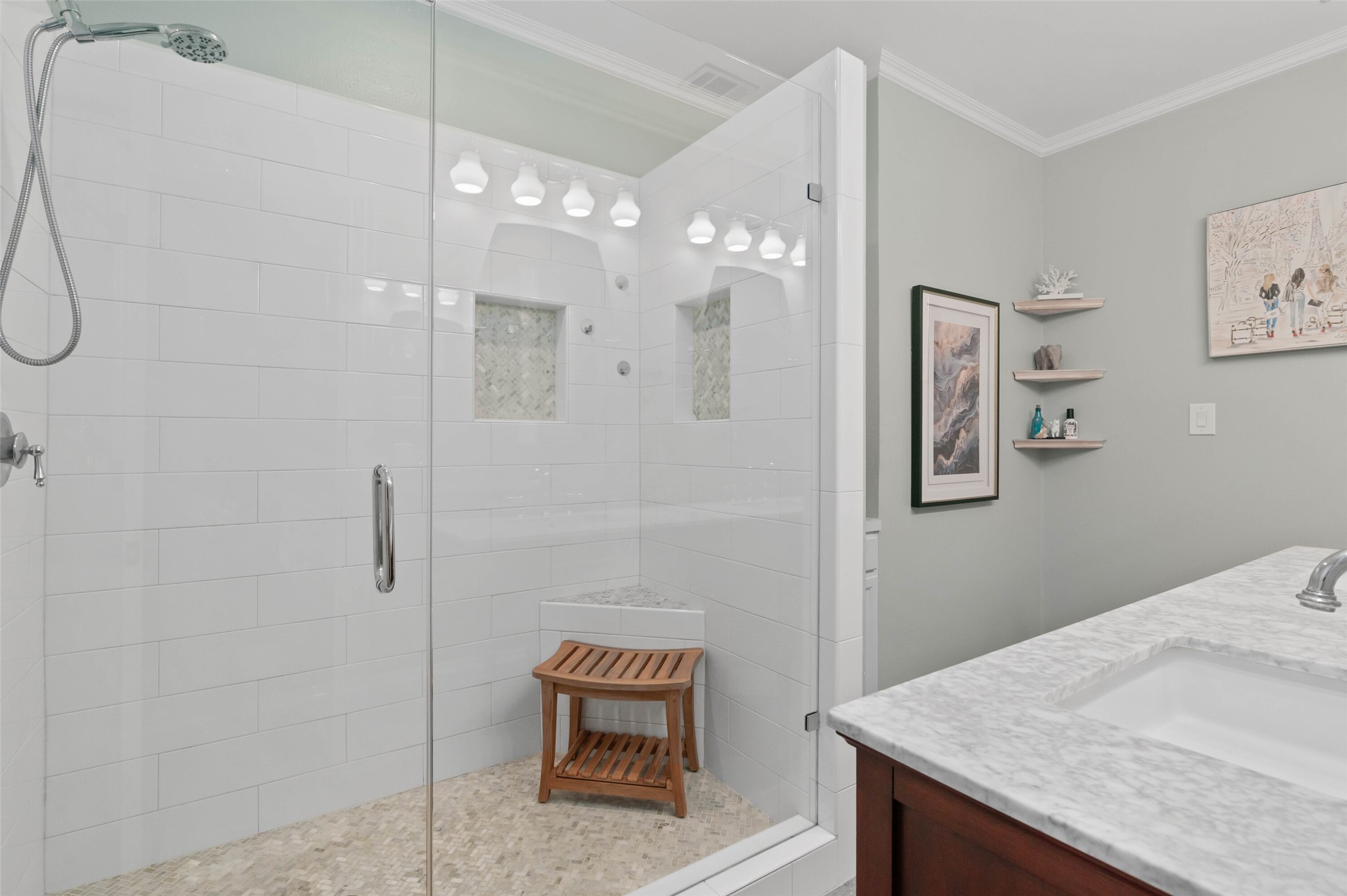 5609 Lindell Avenue Dallas TX 75206