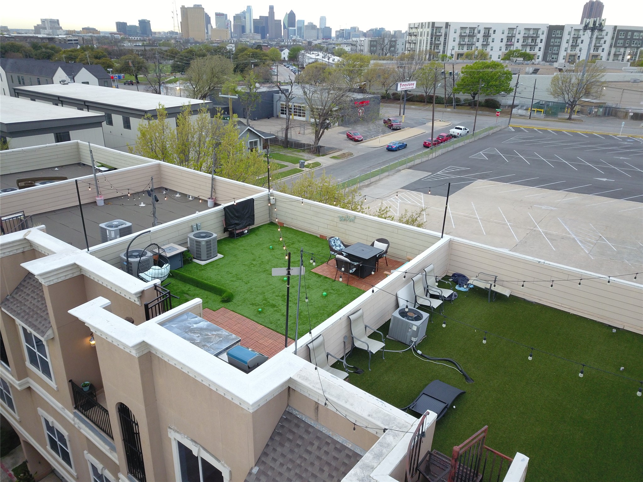 5609 Lindell Avenue Dallas TX 75206