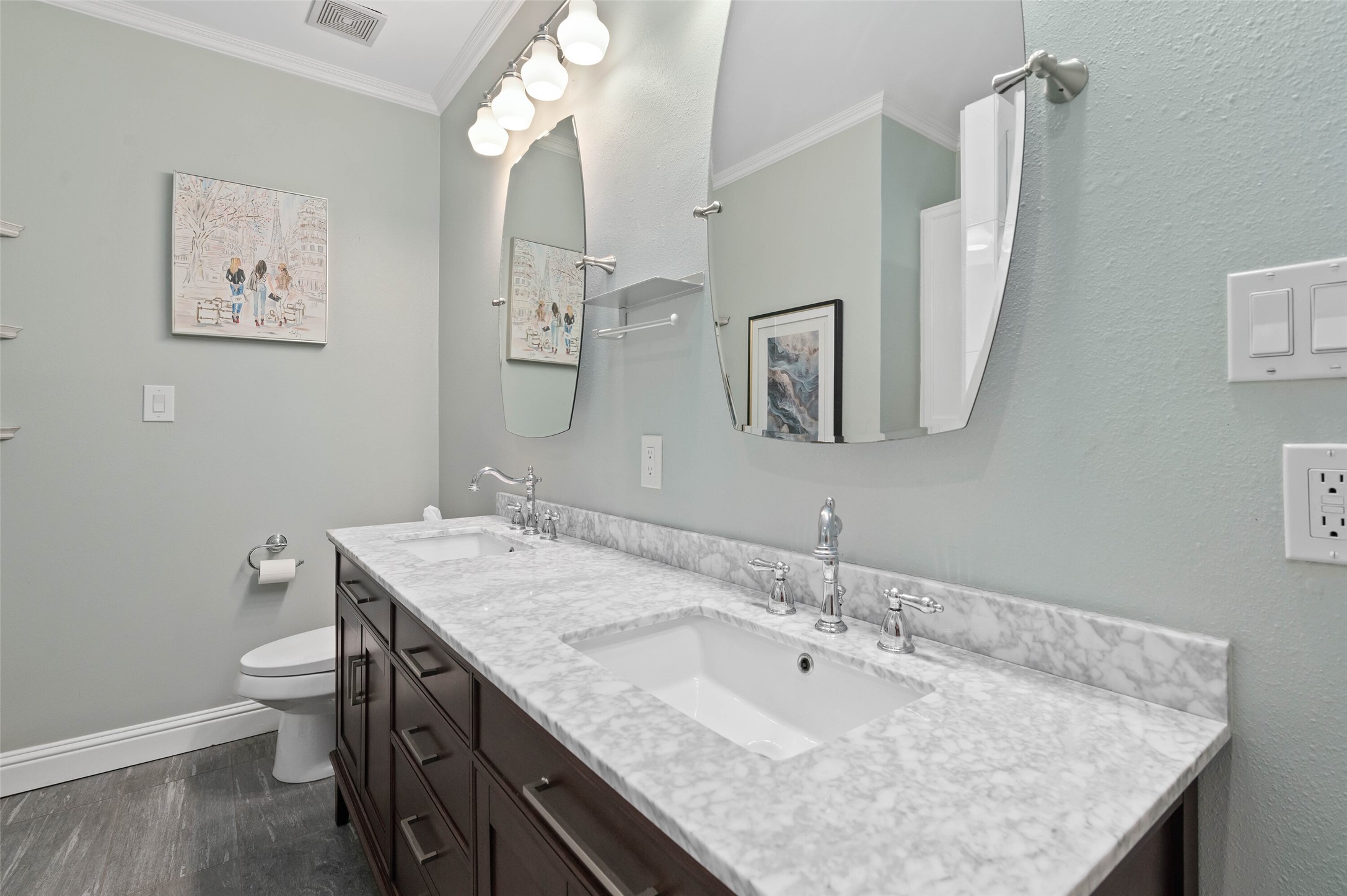 5609 Lindell Avenue Dallas TX 75206