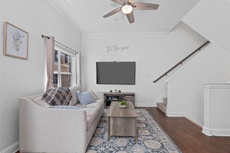 5609 Lindell Avenue Dallas TX 75206