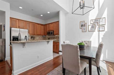 5609 Lindell Avenue Dallas TX 75206
