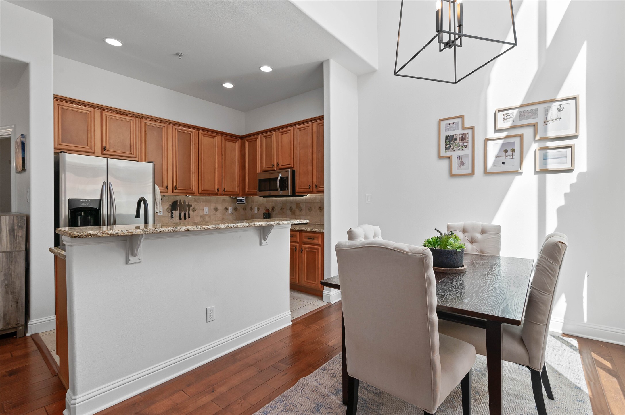 5609 Lindell Avenue Dallas TX 75206