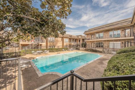 4415 Bellaire Drive S Fort Worth TX 76109