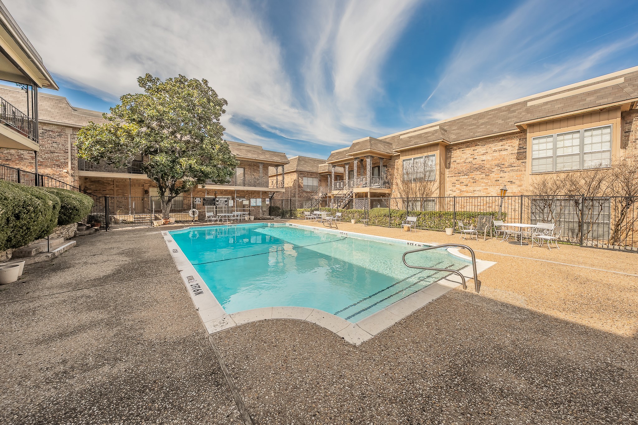 4415 Bellaire Drive S Fort Worth TX 76109
