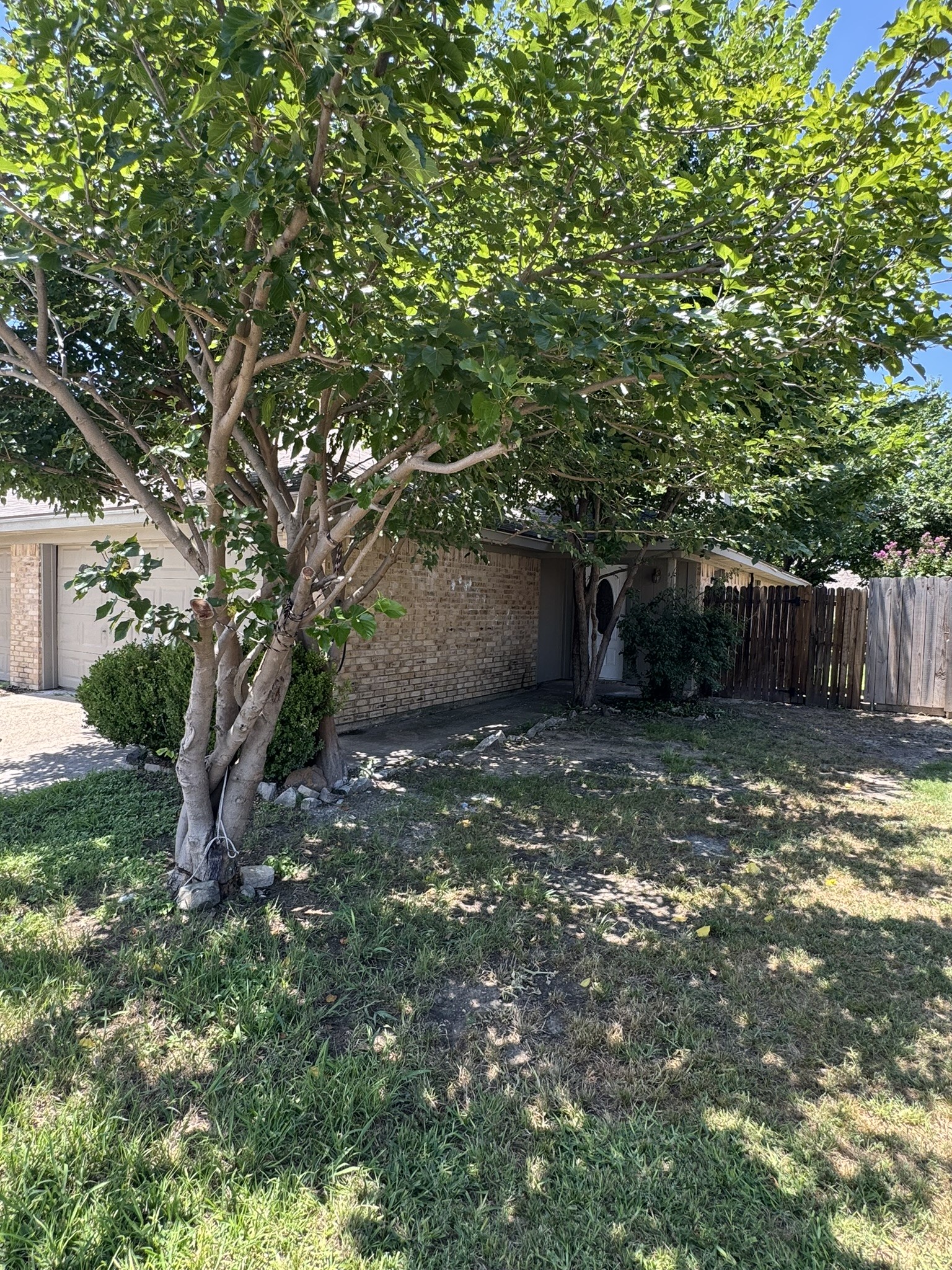 6319 Holiday Lane North Richland Hills TX 76182