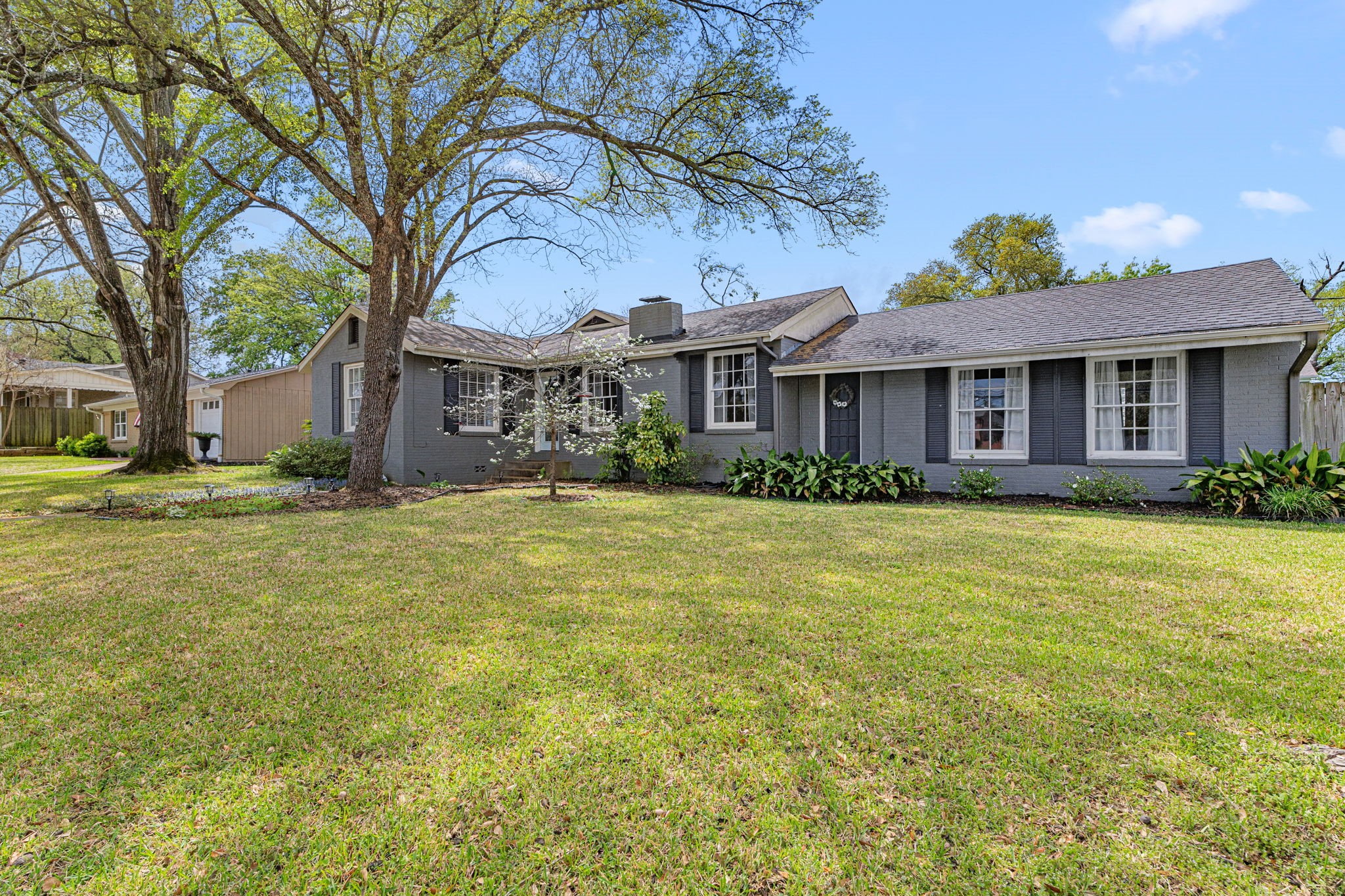 1403 S Robertson Avenue Tyler TX 75701