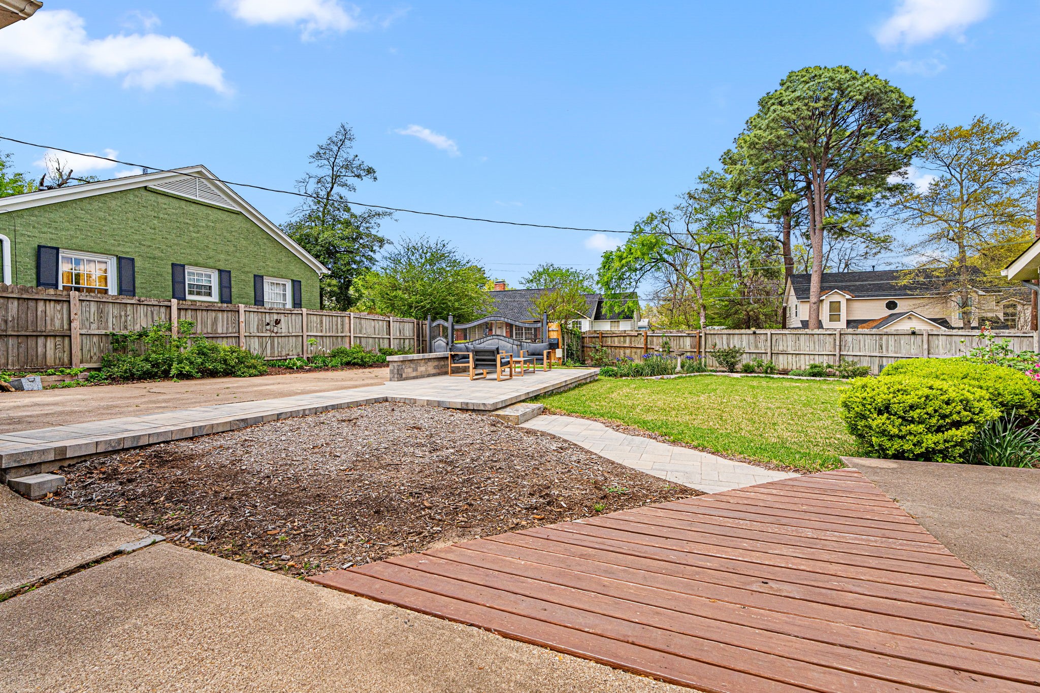 1403 S Robertson Avenue Tyler TX 75701