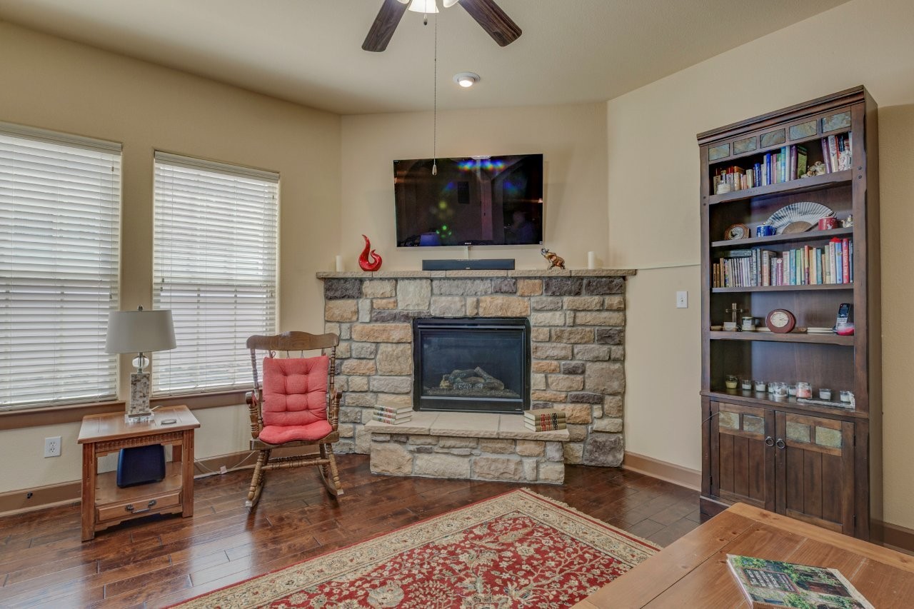 6631 Via Positano Irving TX 75039