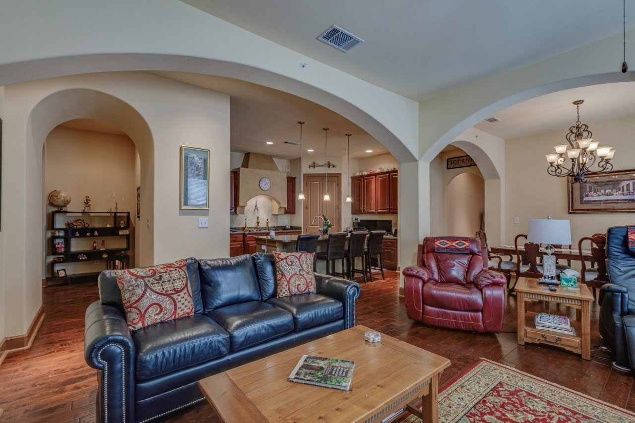 6631 Via Positano Irving TX 75039