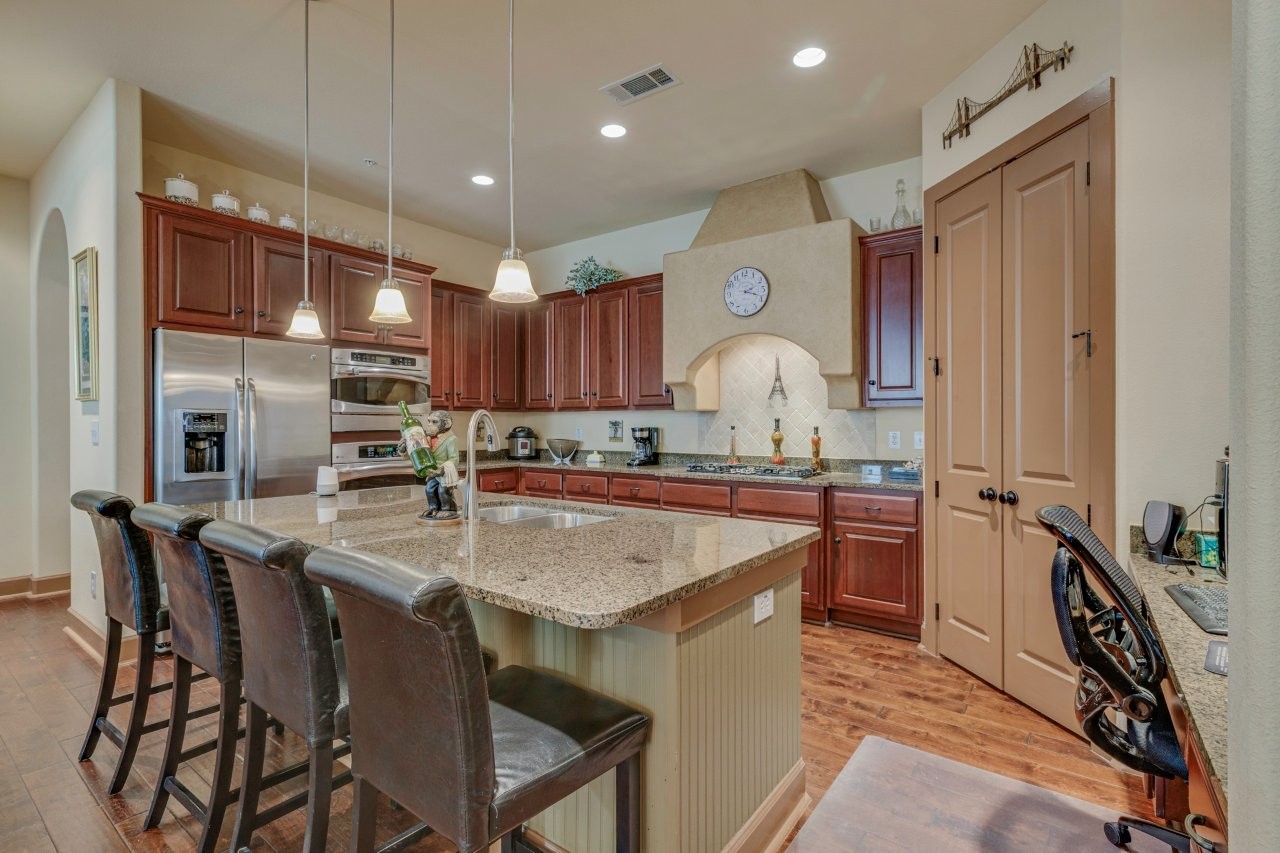 6631 Via Positano Irving TX 75039