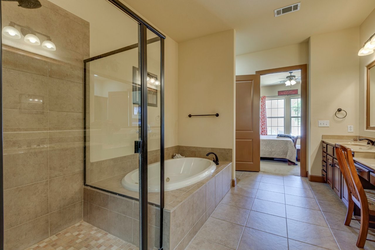 6631 Via Positano Irving TX 75039