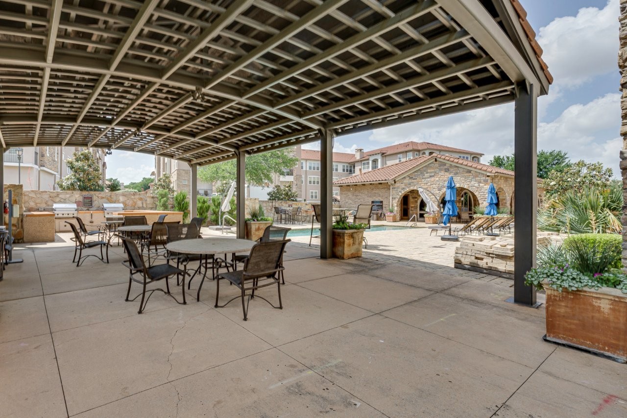 6631 Via Positano Irving TX 75039