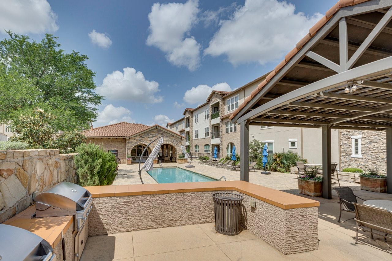 6631 Via Positano Irving TX 75039