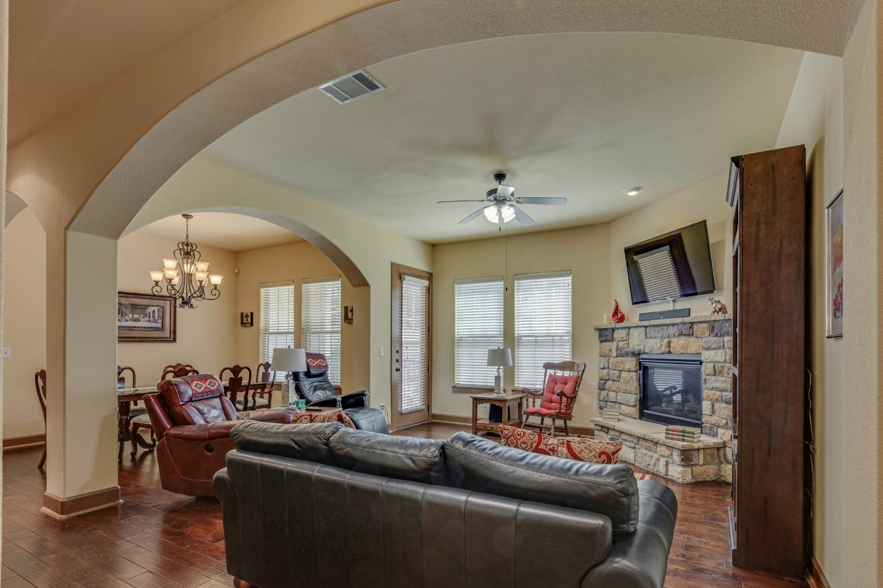 6631 Via Positano Irving TX 75039