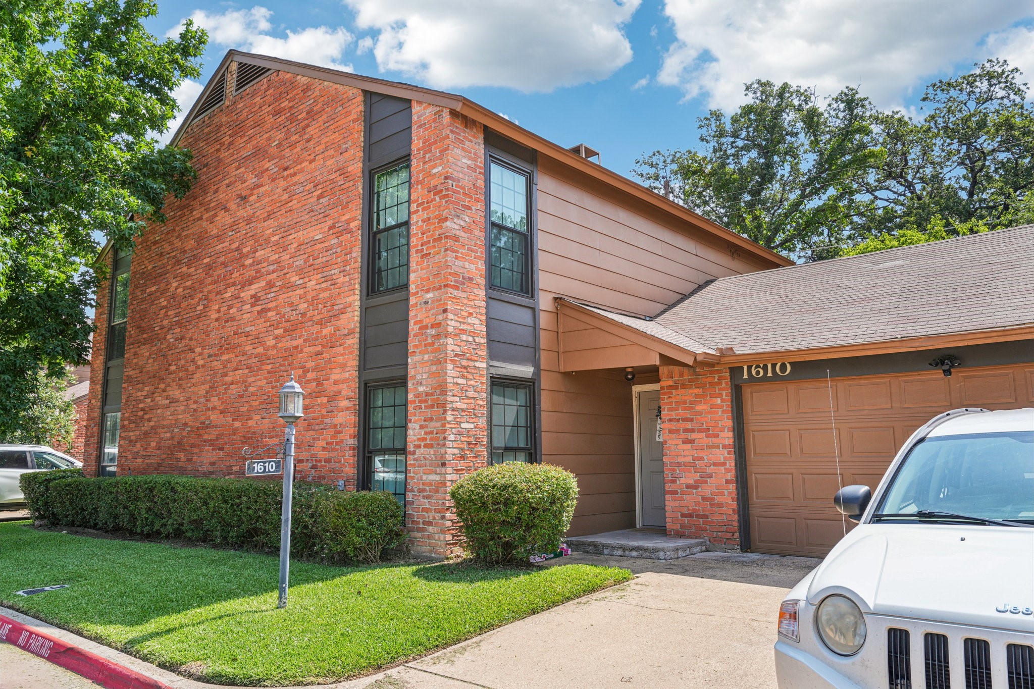 1610 Brentwood Drive Irving TX 75061