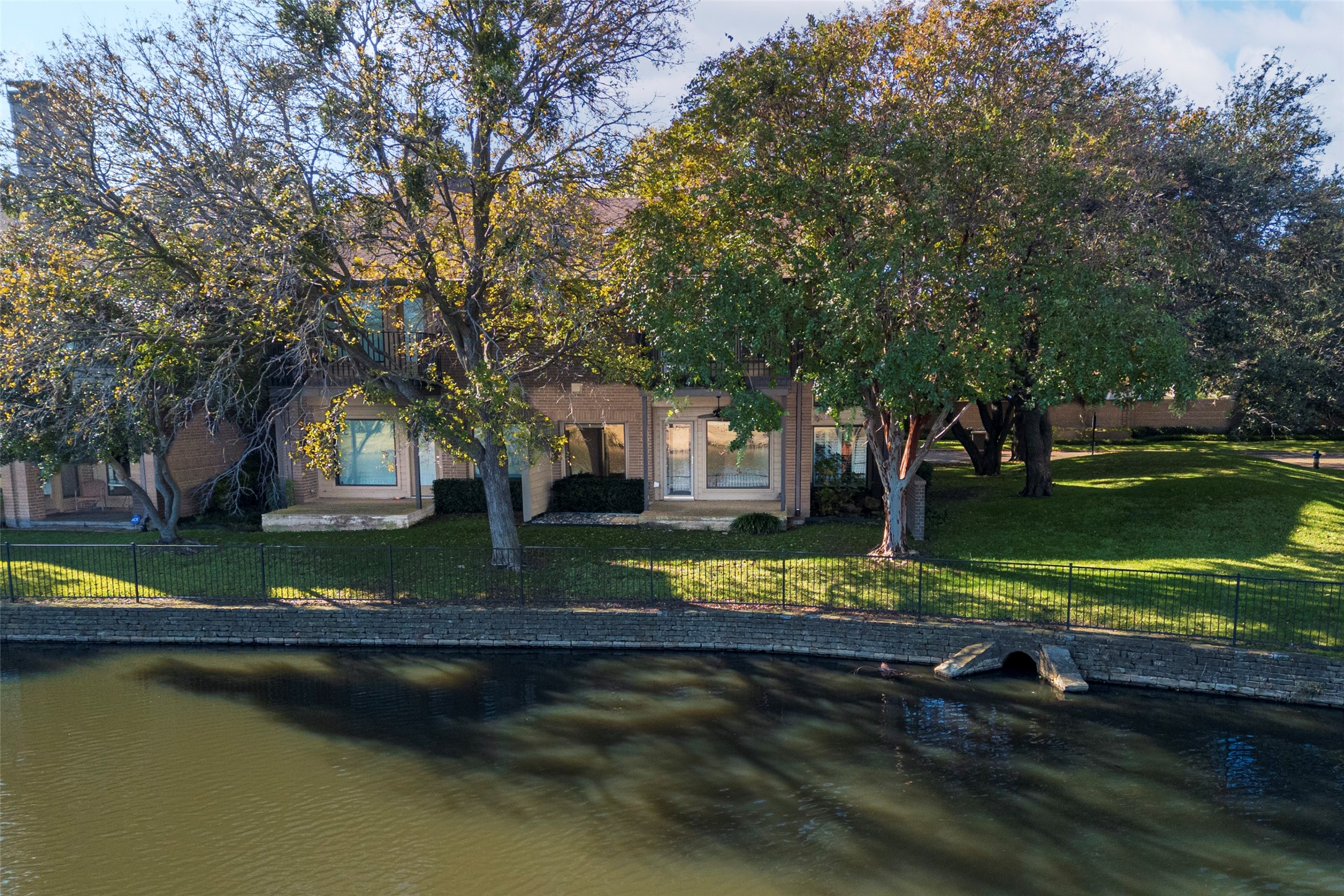 5038 Westgrove Drive Dallas TX 75248
