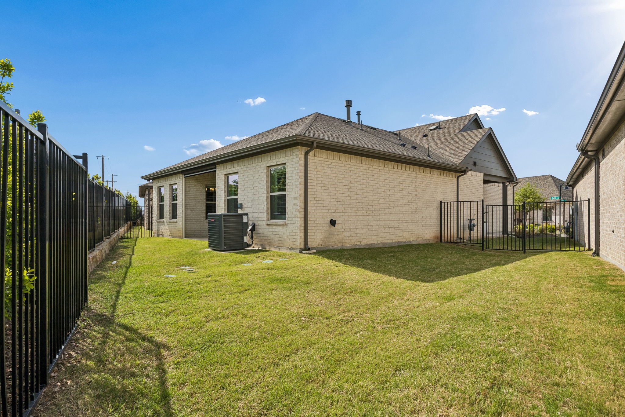 1677 Madrid Way Rockwall TX 75087