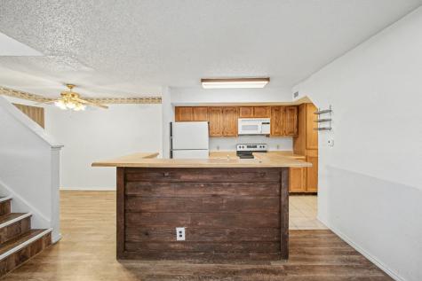 9827 Walnut Street Dallas TX 75243
