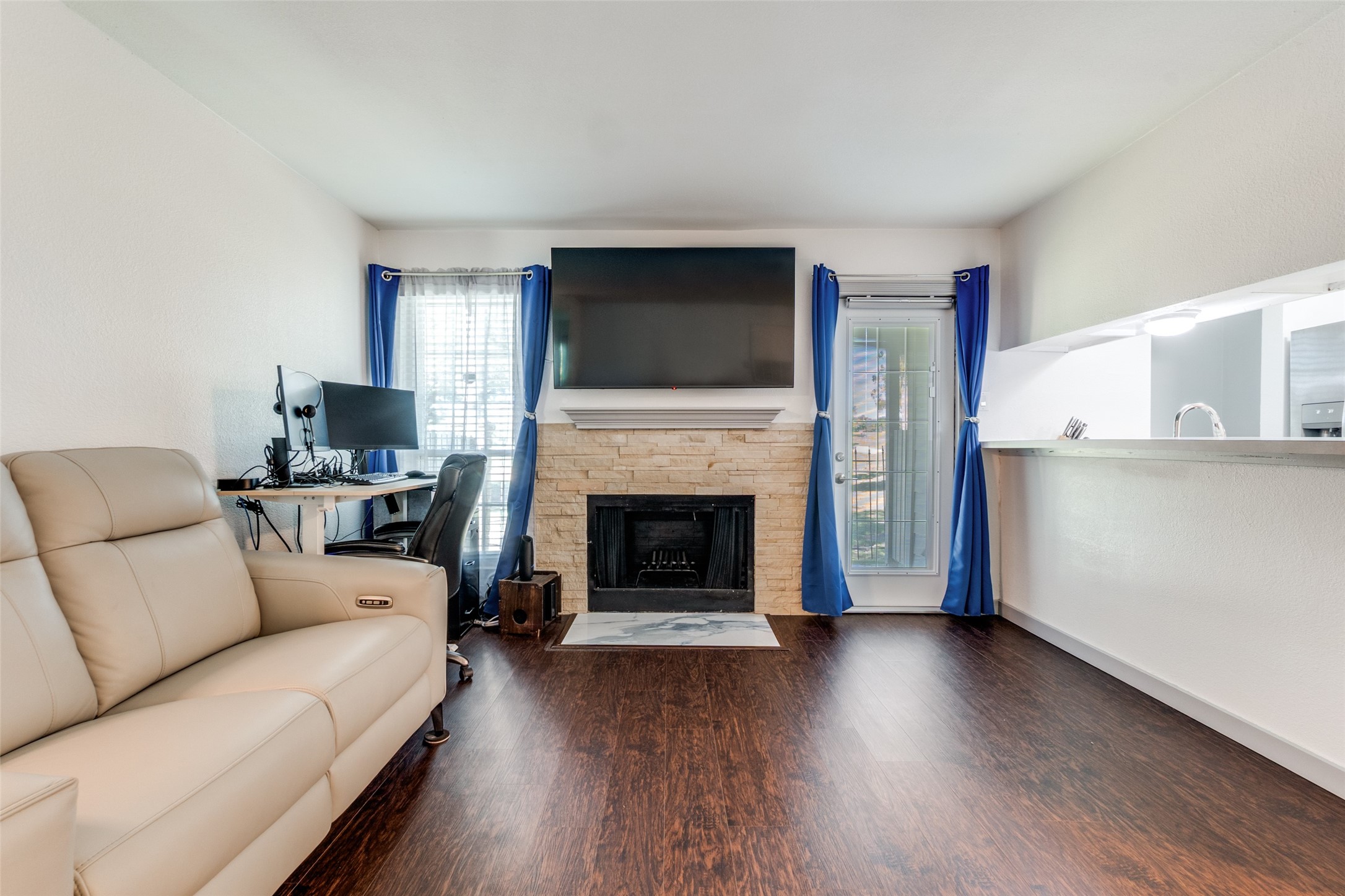 5981 Arapaho Road Dallas TX 75248