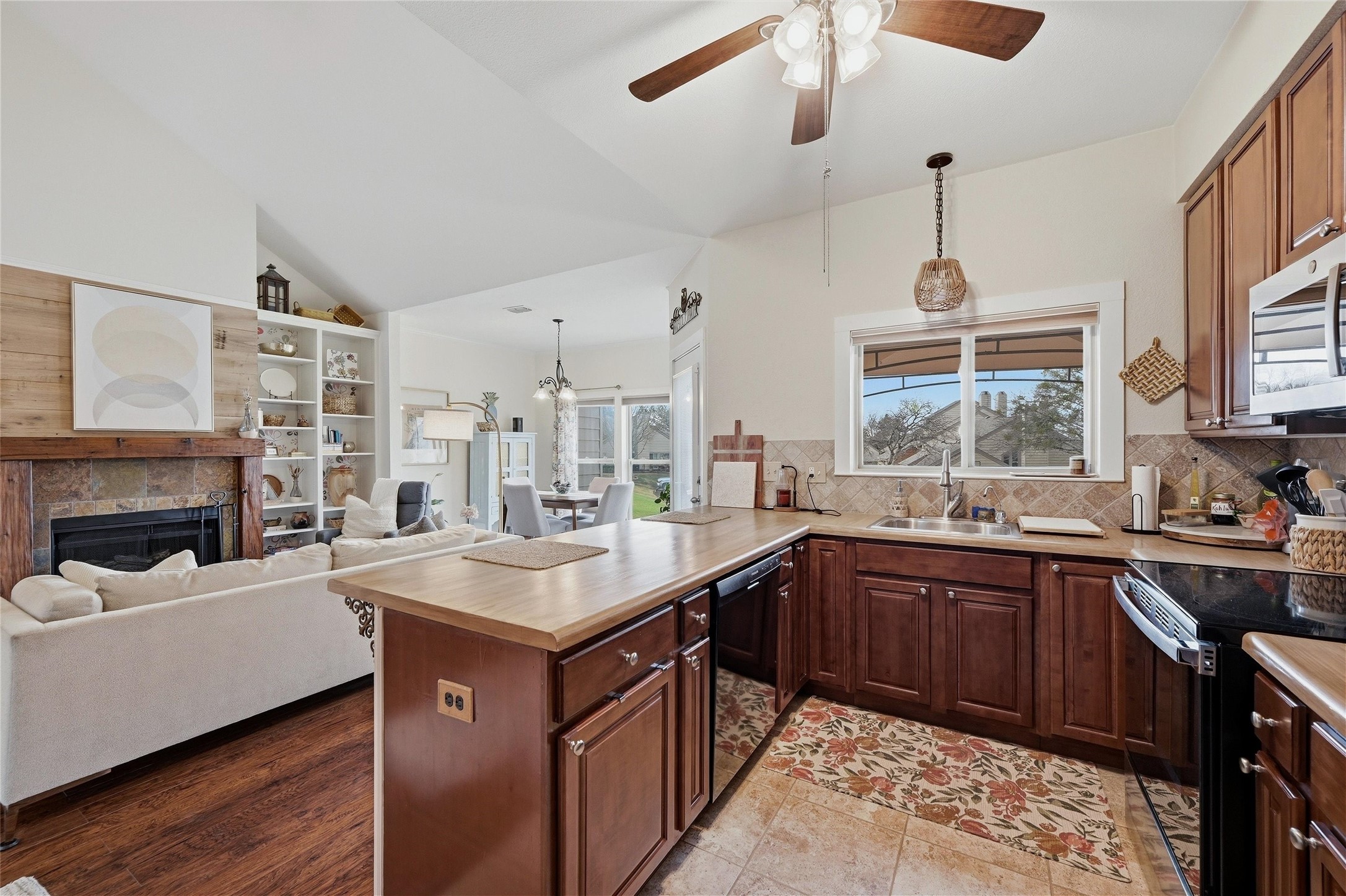 127 Summer Place Circle Pottsboro TX 75076