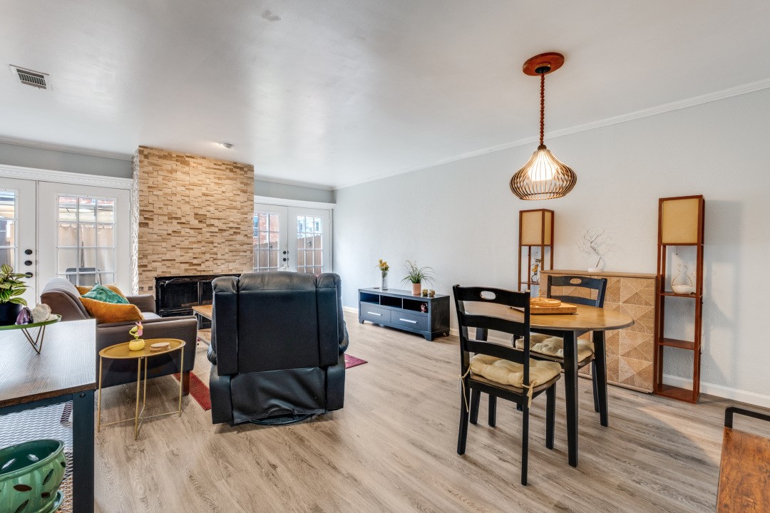 2816 Wycliff Avenue Dallas TX 75219